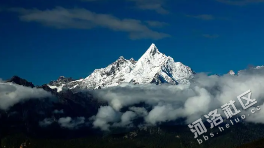 6月份去梅里雪山冷吗2